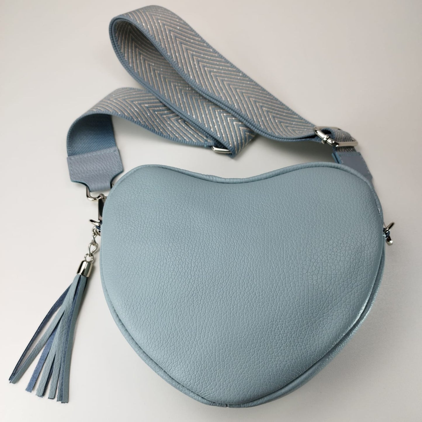 Herztasche Hellblau