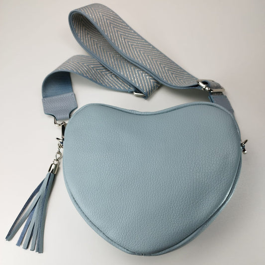 Herztasche Hellblau